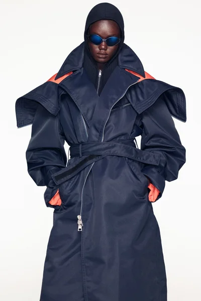 Look 11